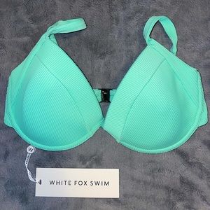 WhiteFox Boutique Swim Top Size S/M
